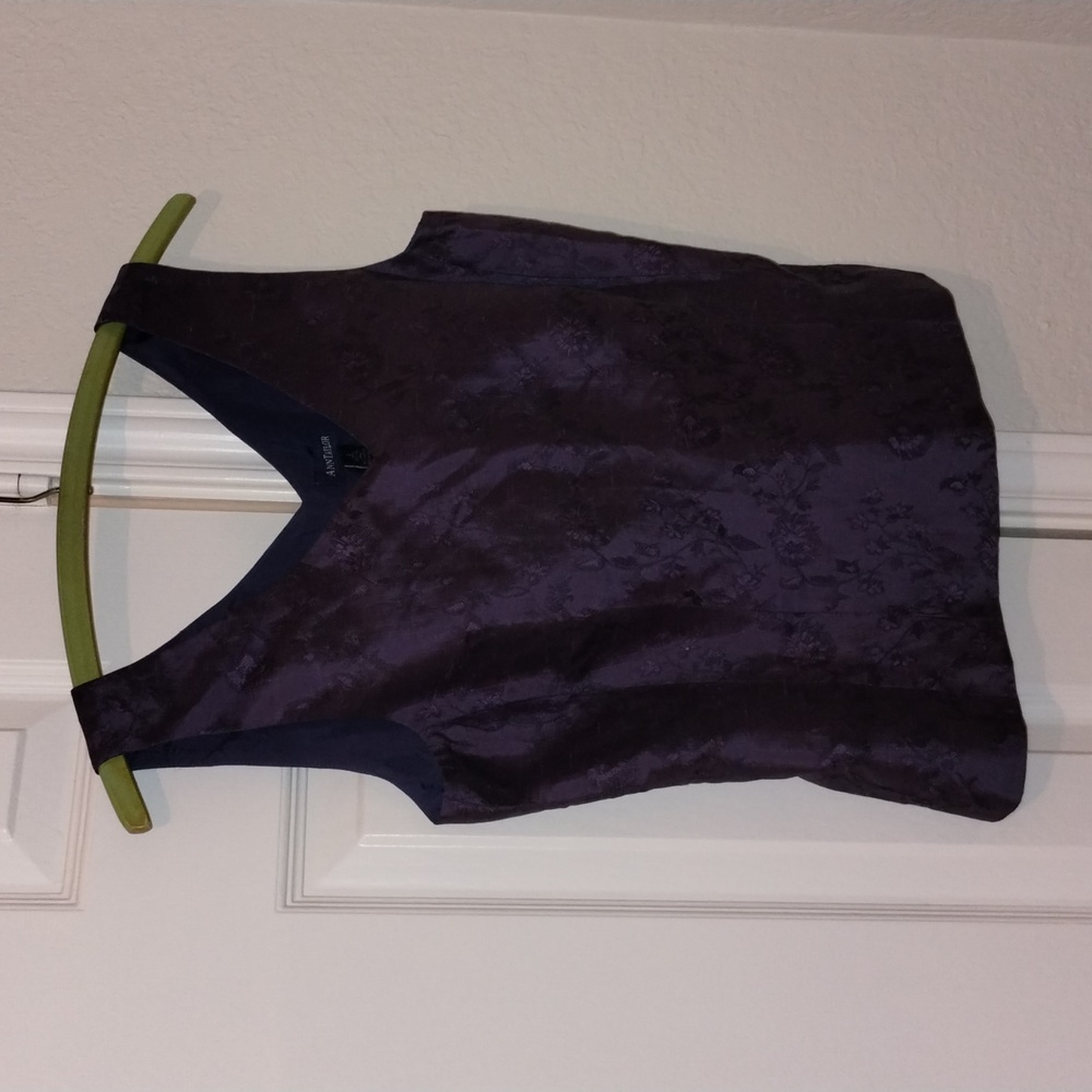 Ann Taylor Blue Silk Floral Pattern Sleeveless Top Size 2